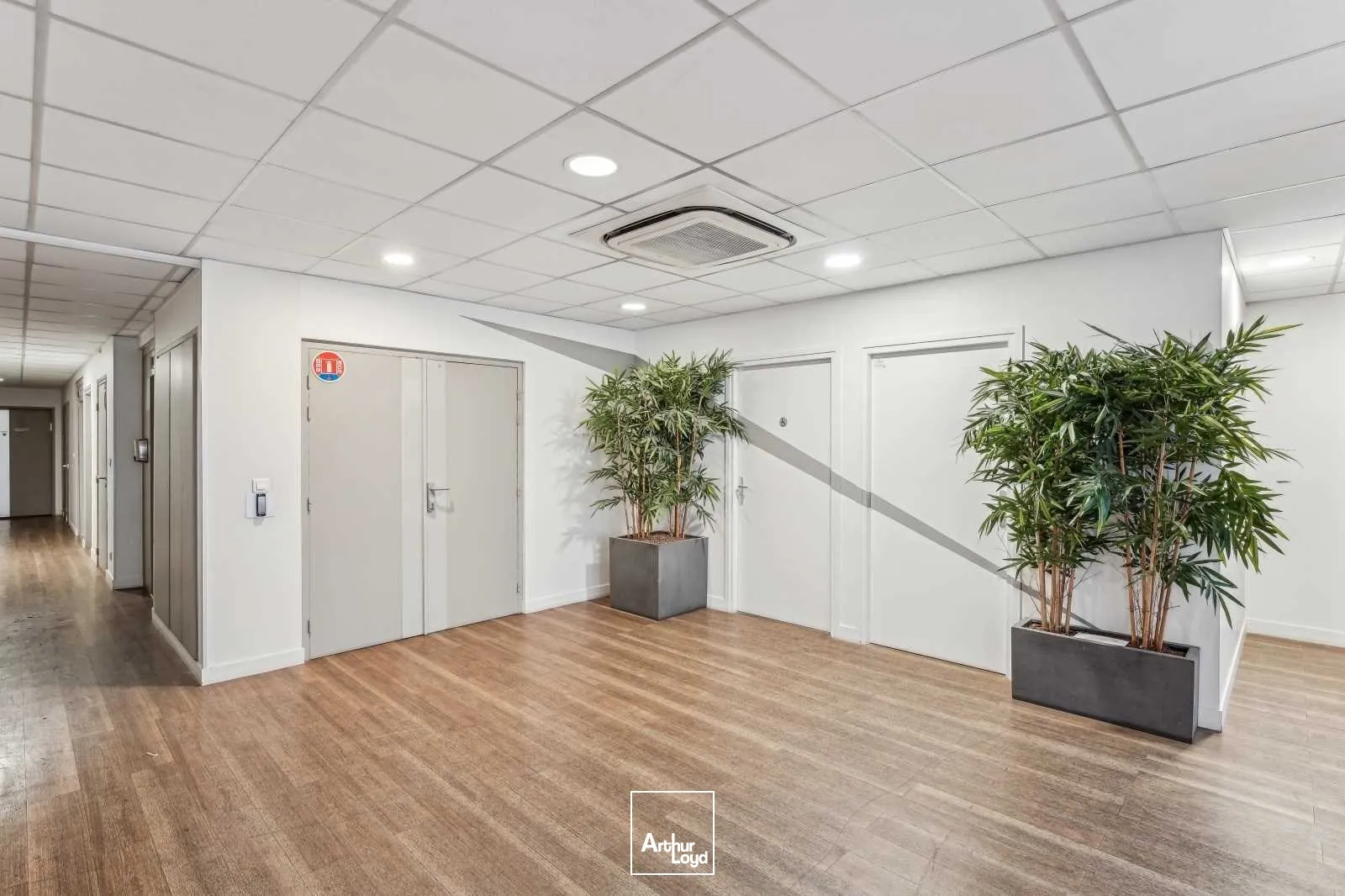 Bureaux - Location - LEVALLOIS PERRET - 92300 - 122-753 - 7608084