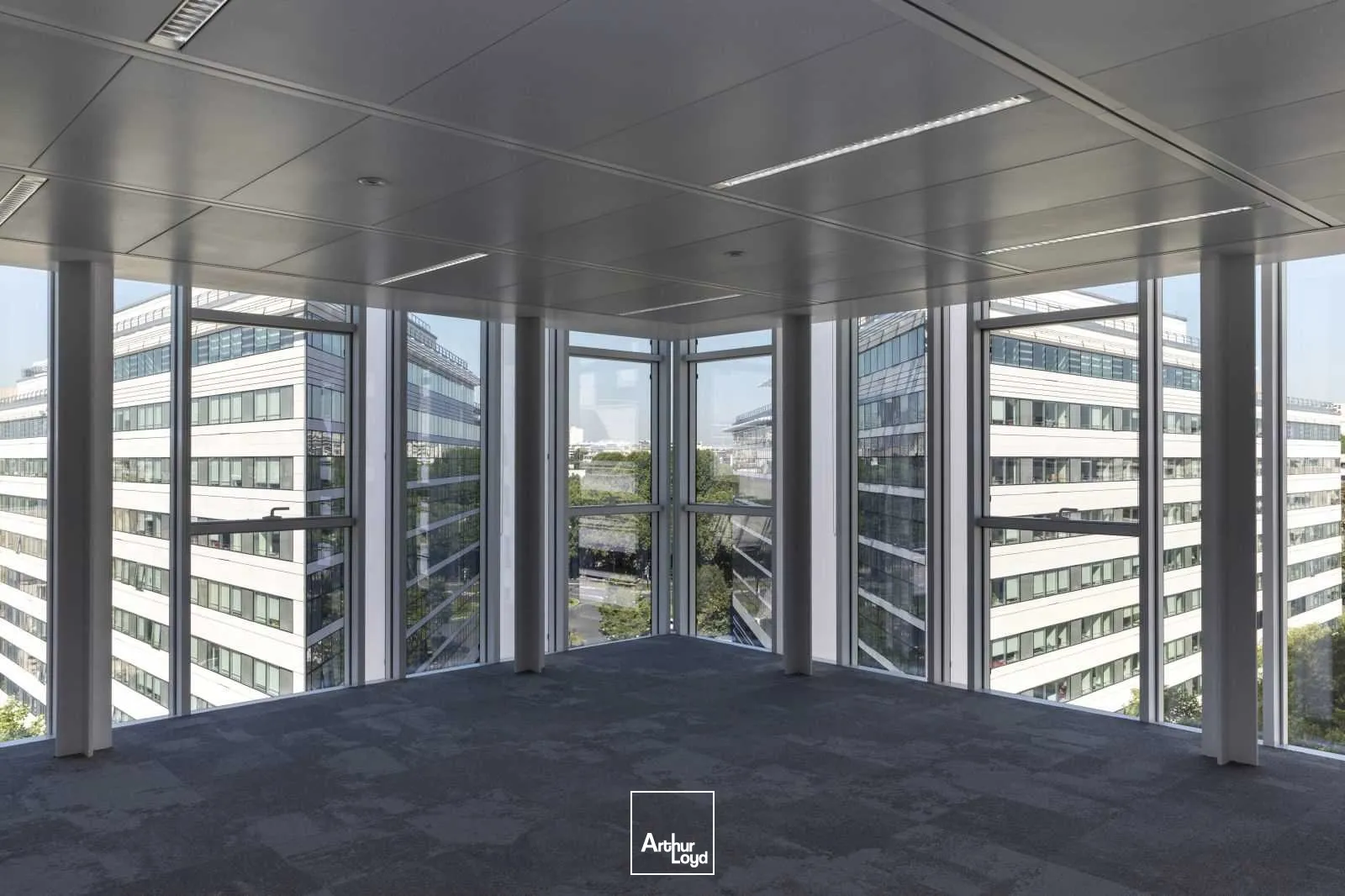 Bureaux - Location - LEVALLOIS PERRET - 92300 - 832-6373 - 7608092