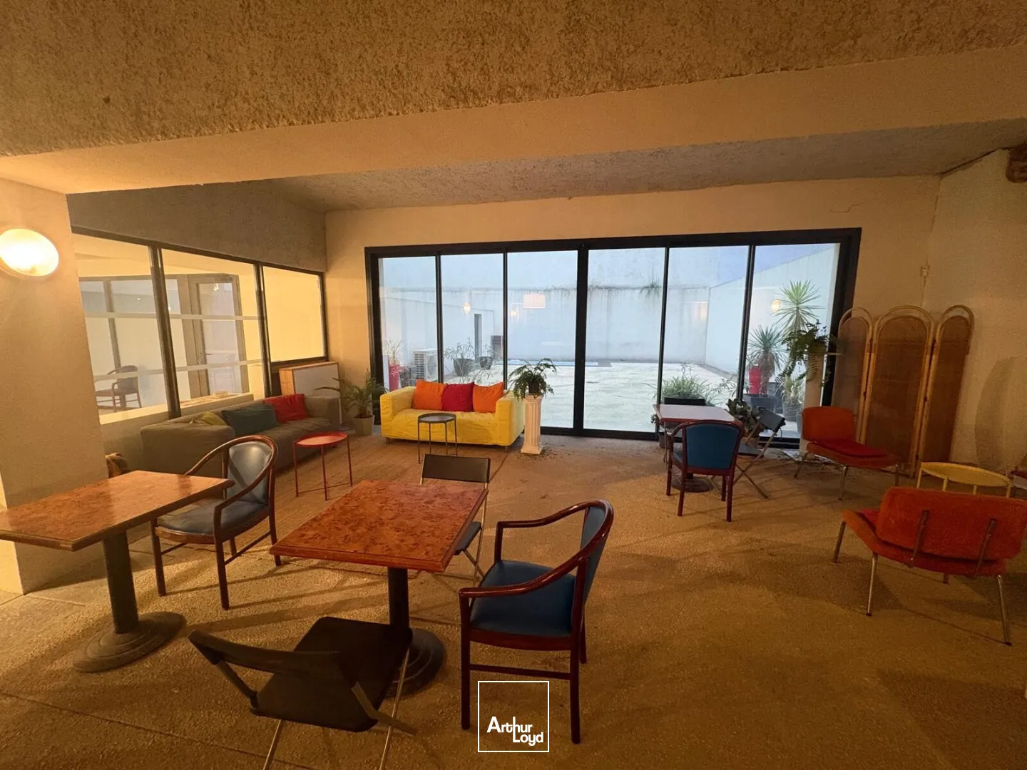 Bureaux - Vente - MARSEILLE - 13002 - 213.08-213.08 - 7608173