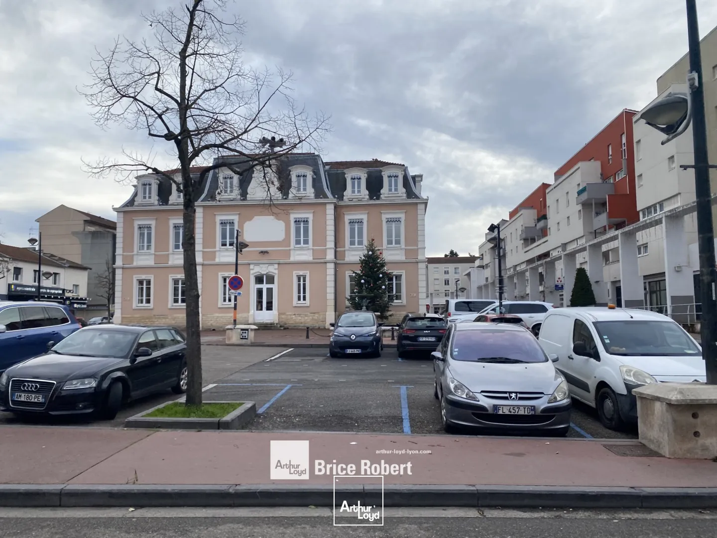 Locaux commerciaux - Location - MEYZIEU - 69330 - 58-58 - 7608259