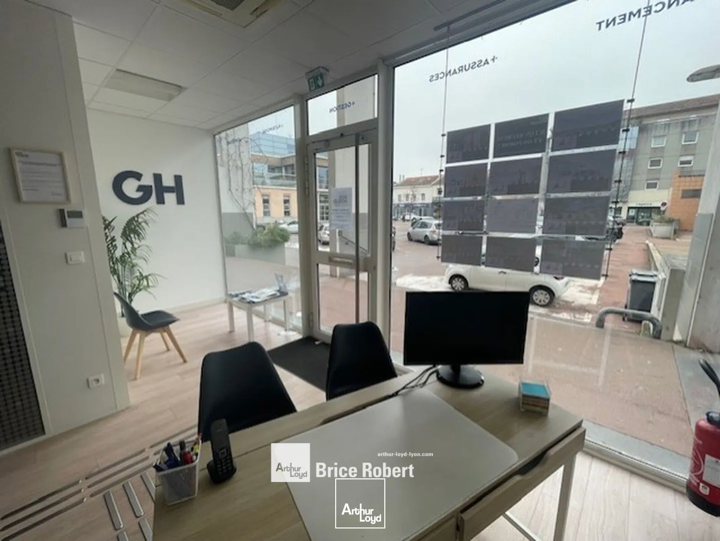 Locaux commerciaux - Location - MEYZIEU - 69330 - 58-58 - 7608263