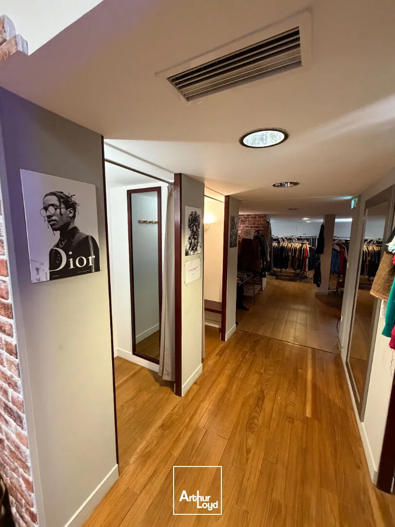 Local commercial très bon état - Enviorn 120m² - Hyper centre-ville de Limoges