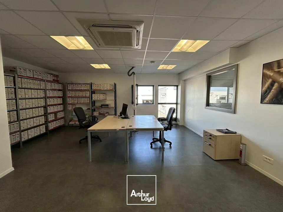 Locaux d'activité & Entrepôts - Location - NORROY LE VENEUR - 57140 - 523-523 - 7608391