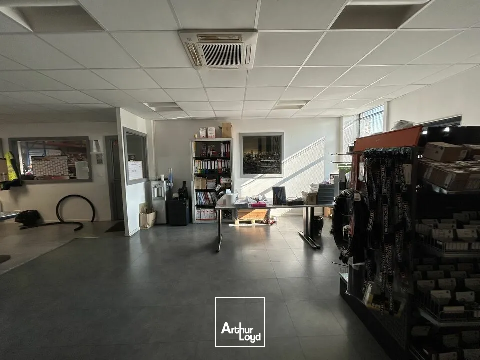 Locaux d'activité & Entrepôts - Location - NORROY LE VENEUR - 57140 - 523-523 - 7608392