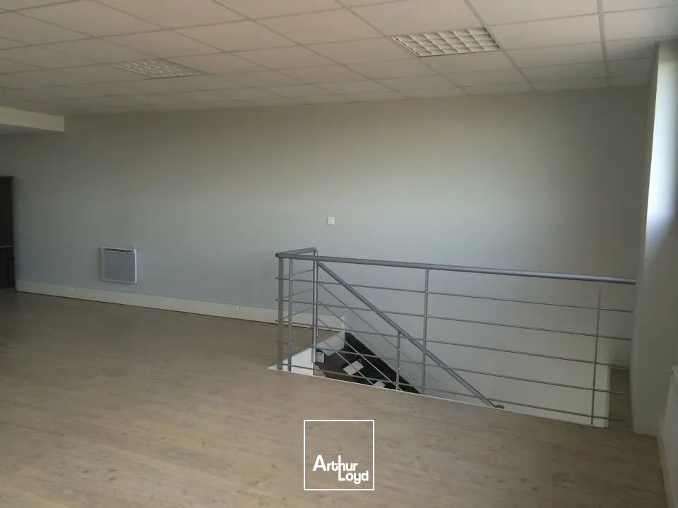 Locaux d'activité & Entrepôts - Location - RUFFEY LES ECHIREY - 21490 - 300-300 - 7608470