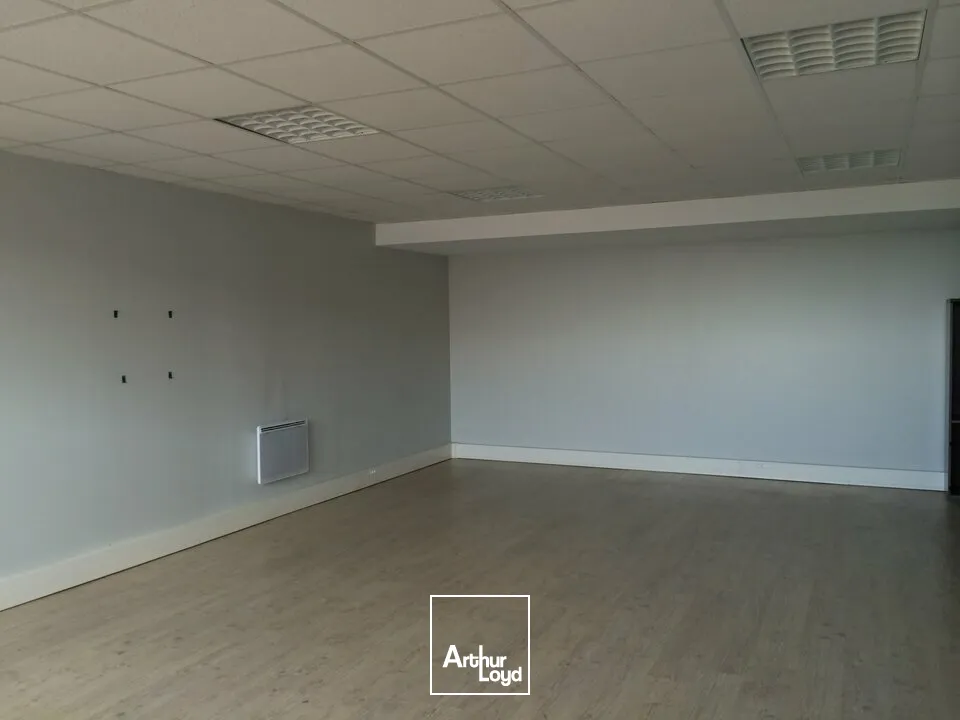 Locaux d'activité & Entrepôts - Location - RUFFEY LES ECHIREY - 21490 - 300-300 - 7608472