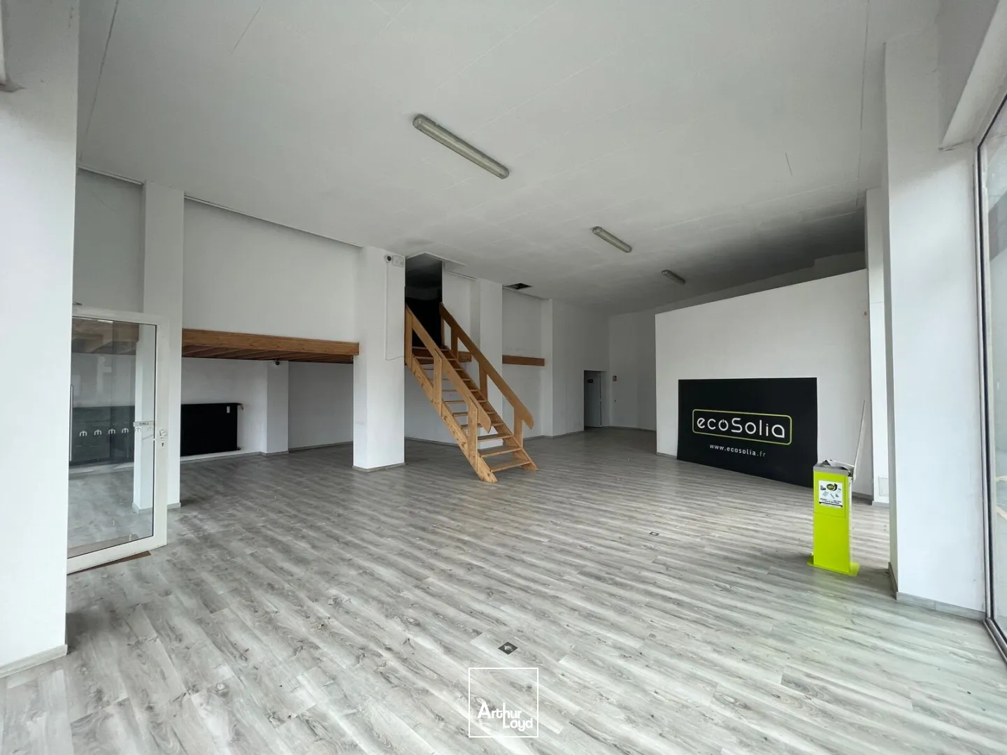 Locaux commerciaux - Vente - SOISSONS - 02200 - 154-154 - 7608570