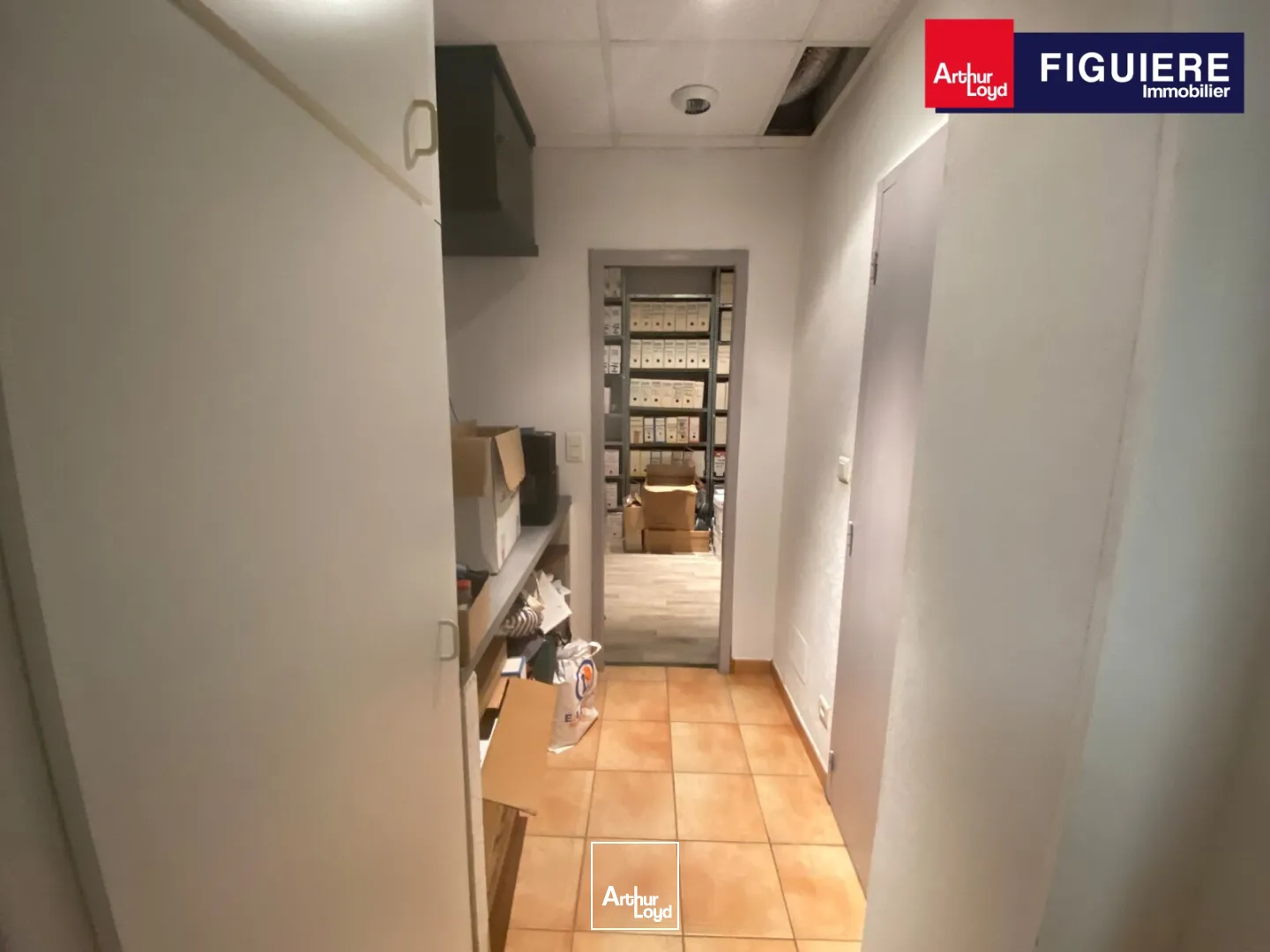 Bureaux - Vente - ARLES - 13200 - 97-97 - 7608612