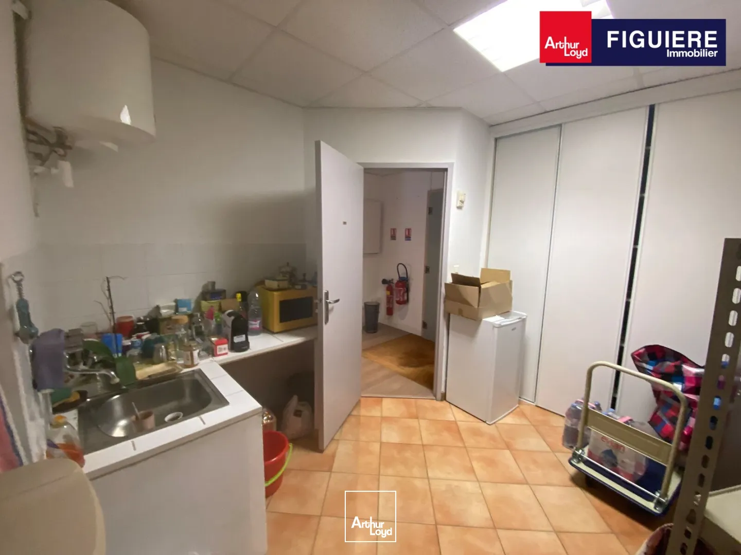 Bureaux - Vente - ARLES - 13200 - 97-97 - 7608608