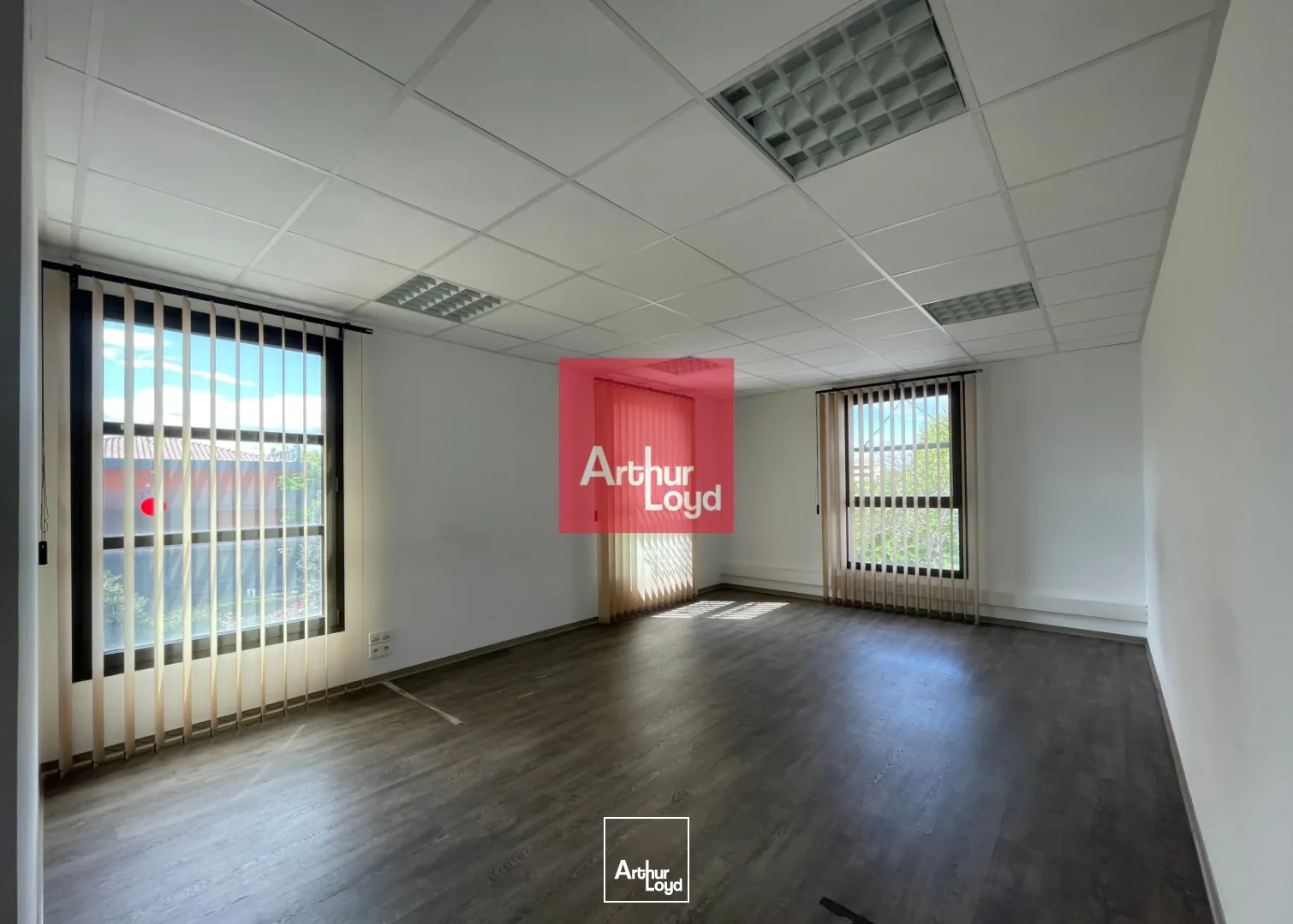 Bureaux - Location - NIMES - 30900 - 51-834 - 7608699