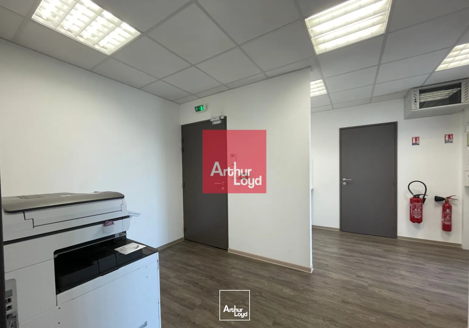 Bureaux - Location - NIMES - 30900 - 51-834 - 7608698