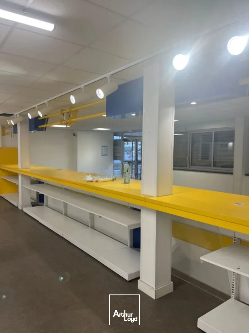 Locaux commerciaux - Location - LE COTEAU - 42120 - 500-500 - 7608806