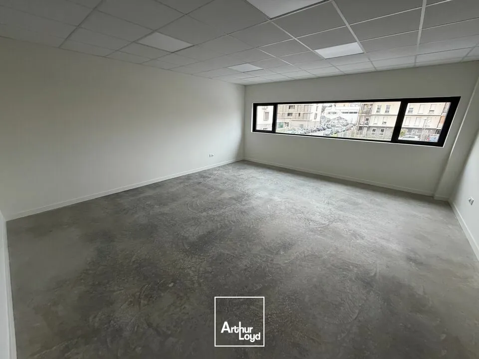 Locaux d'activité & Entrepôts - Location - VALENCE - 26000 - 89-89 - 7609311