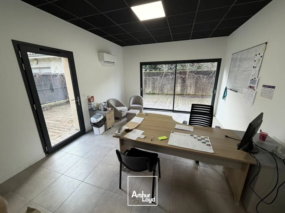 Locaux d'activité & Entrepôts - Location - VALENCE - 26000 - 134-134 - 7609318