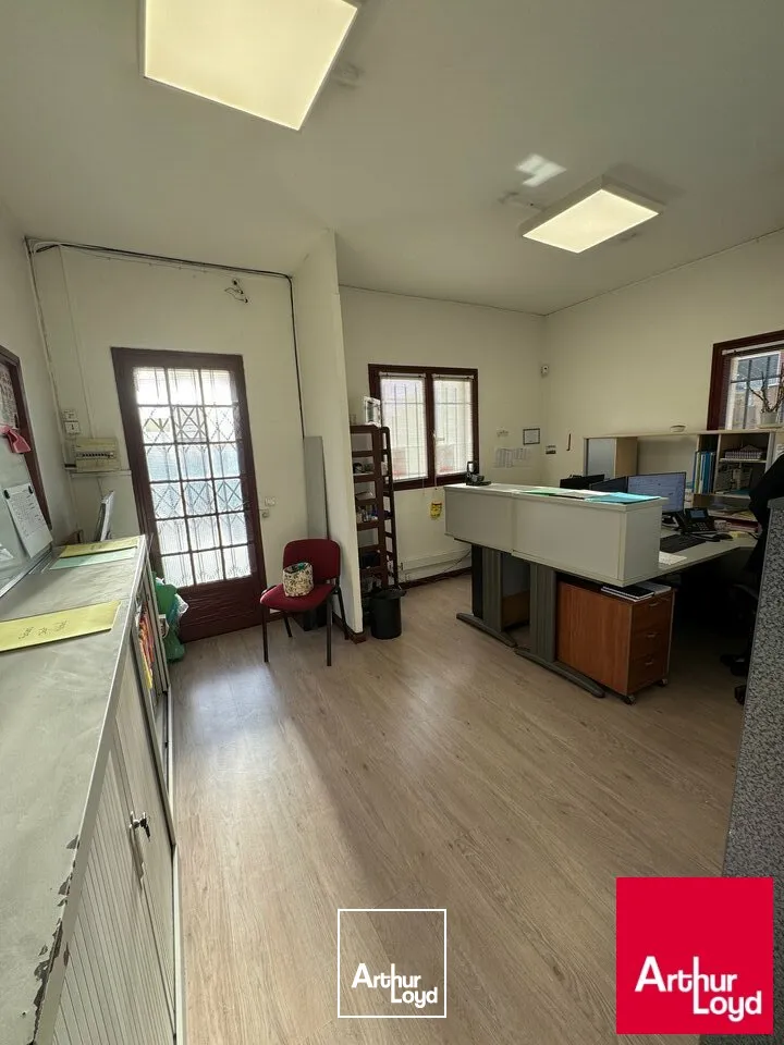 Locaux d'activité & Entrepôts - Location - BIARRITZ - 64200 - 210-210 - 7609412