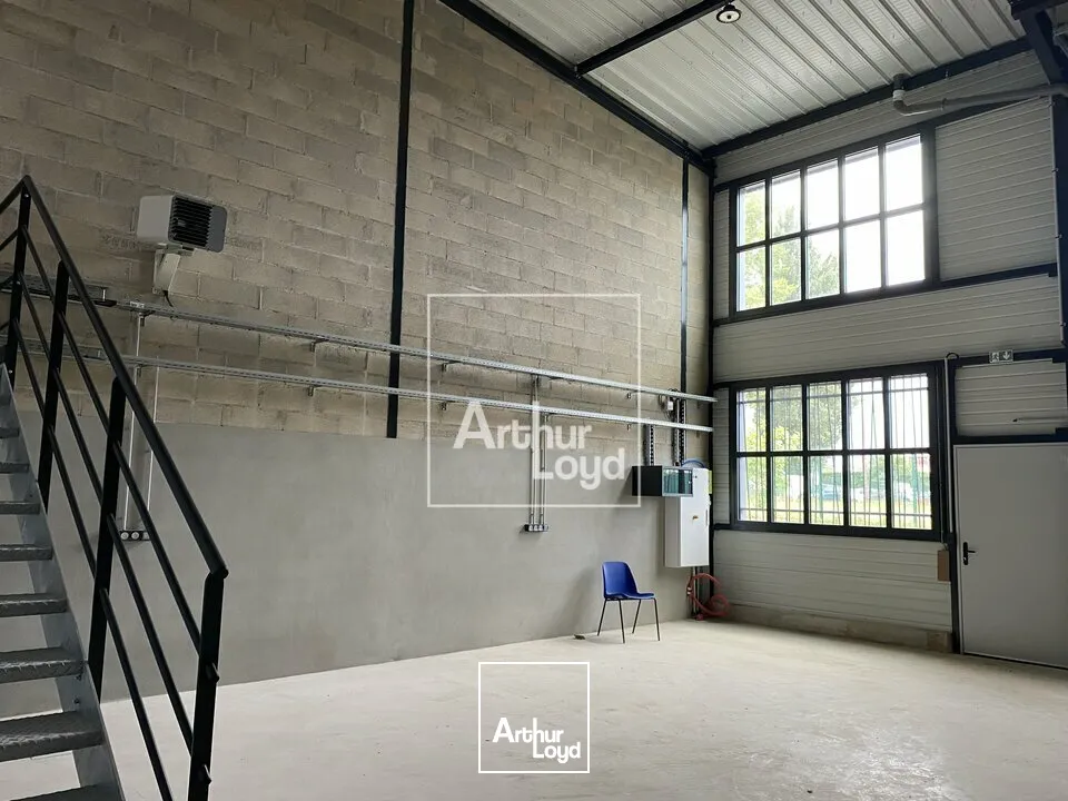 Locaux d'activité & Entrepôts - Location - ORMOY - 91540 - 163-657 - 7609427