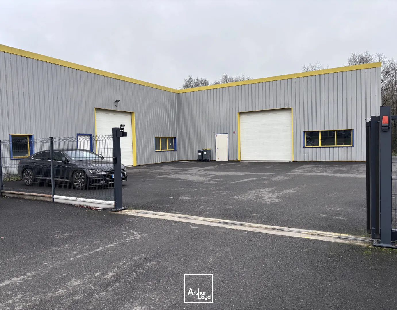 Locaux d'activité & Entrepôts - Location - GRANDCHAMP DES FONTAINES - 44119 - 369.15-369.15 - 7609663