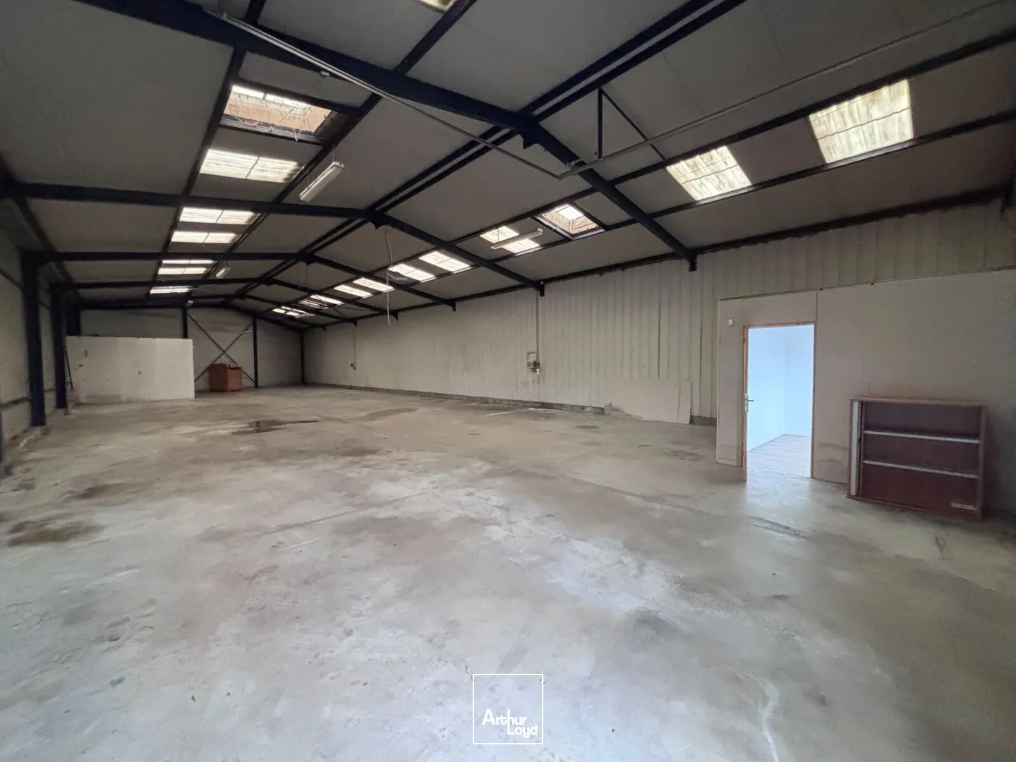 Locaux d'activité & Entrepôts - Location - GRANDCHAMP DES FONTAINES - 44119 - 369.15-369.15 - 7609668