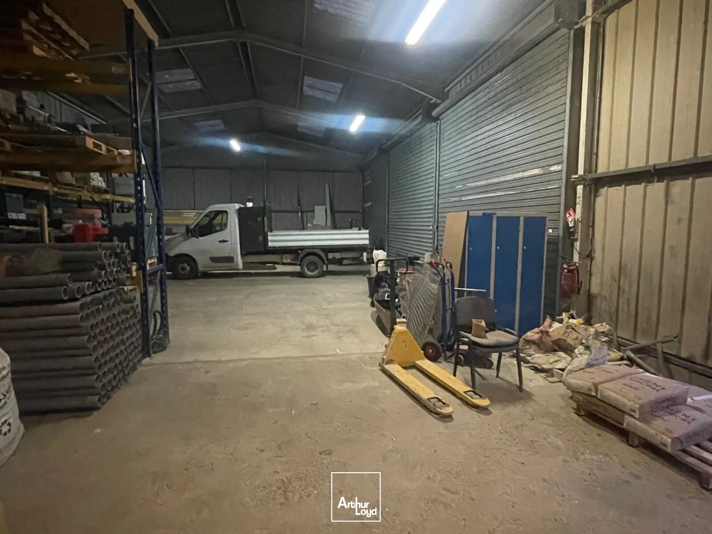 Locaux d'activité & Entrepôts - Location - ALIZAY - 27460 - 300-300 - 7609701