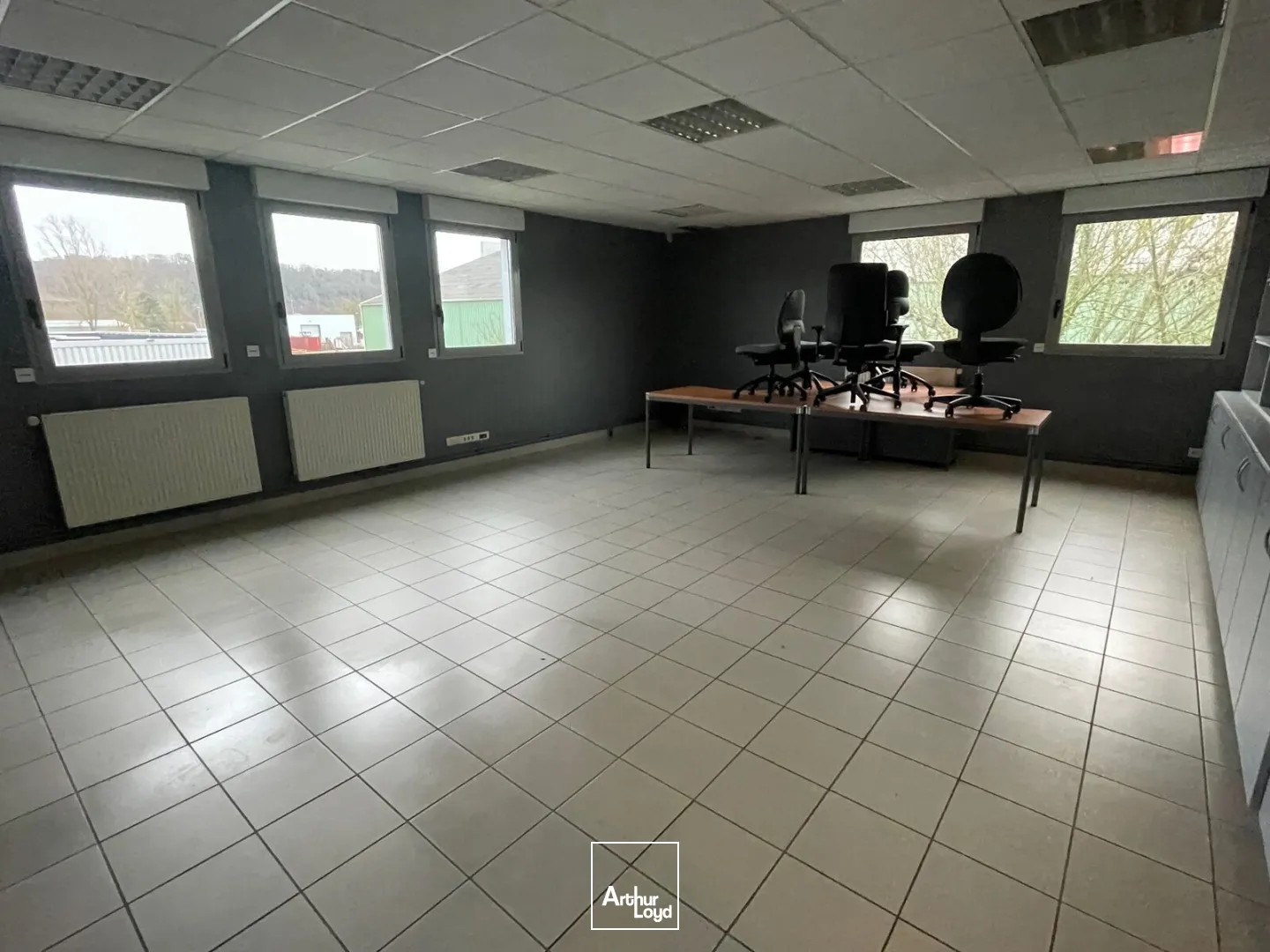 Bureaux - Location - PONT AUDEMER - 27500 - 165-330 - 7609712