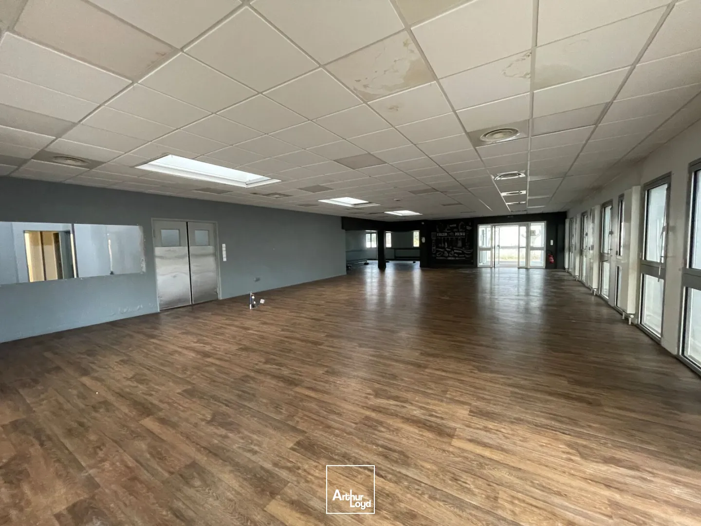 Locaux commerciaux - Location - EVREUX - 27000 - 657-657 - 7609719