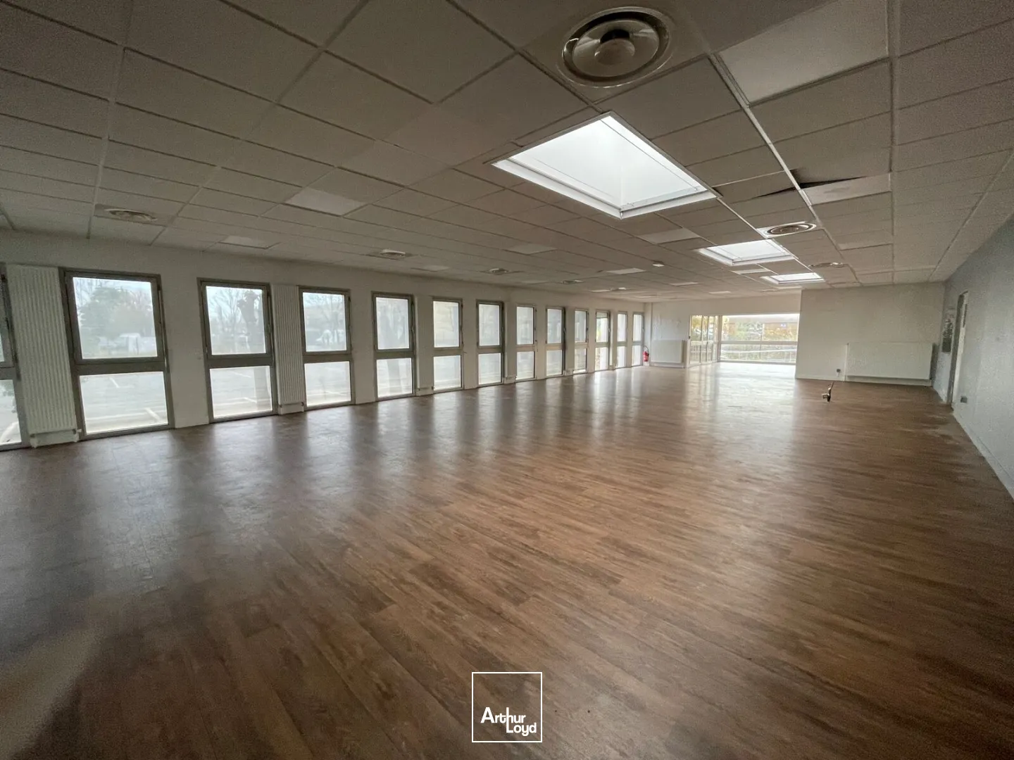 Locaux commerciaux - Location - EVREUX - 27000 - 657-657 - 7609717