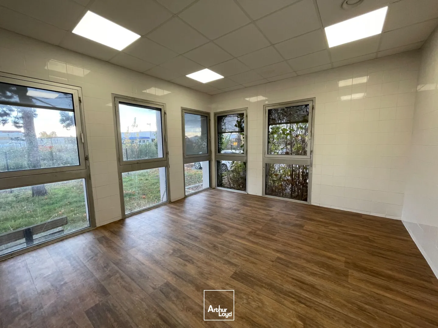 Locaux commerciaux - Location - EVREUX - 27000 - 657-657 - 7609721