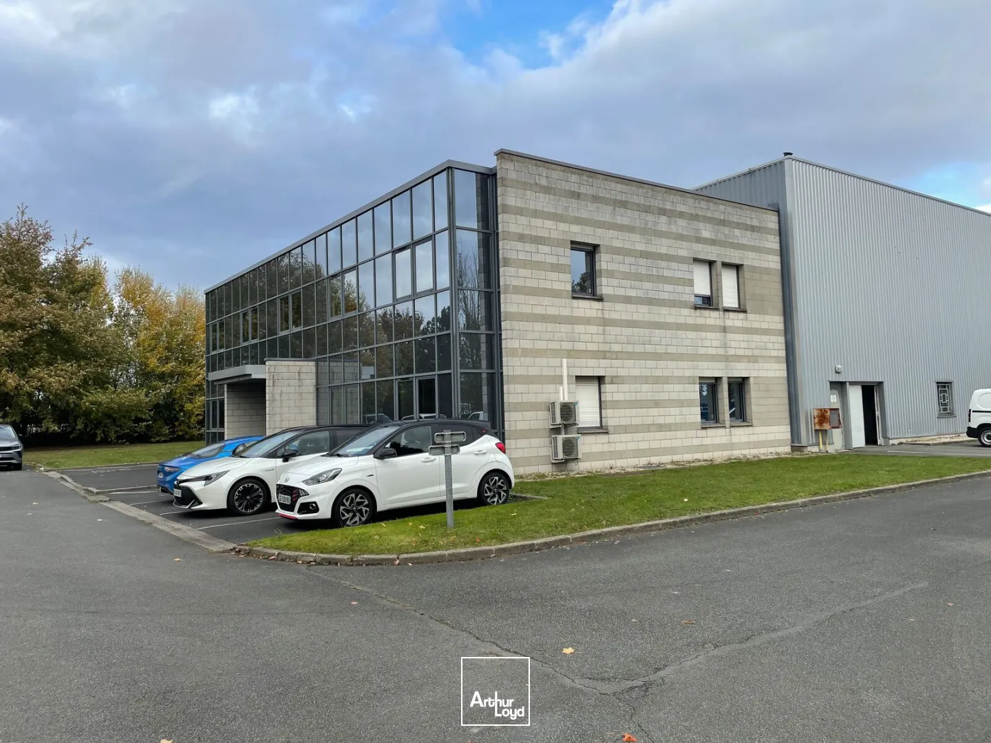 Locaux d'activité & Entrepôts - Location - CUINCY - 59553 - 700-700 - 7609809