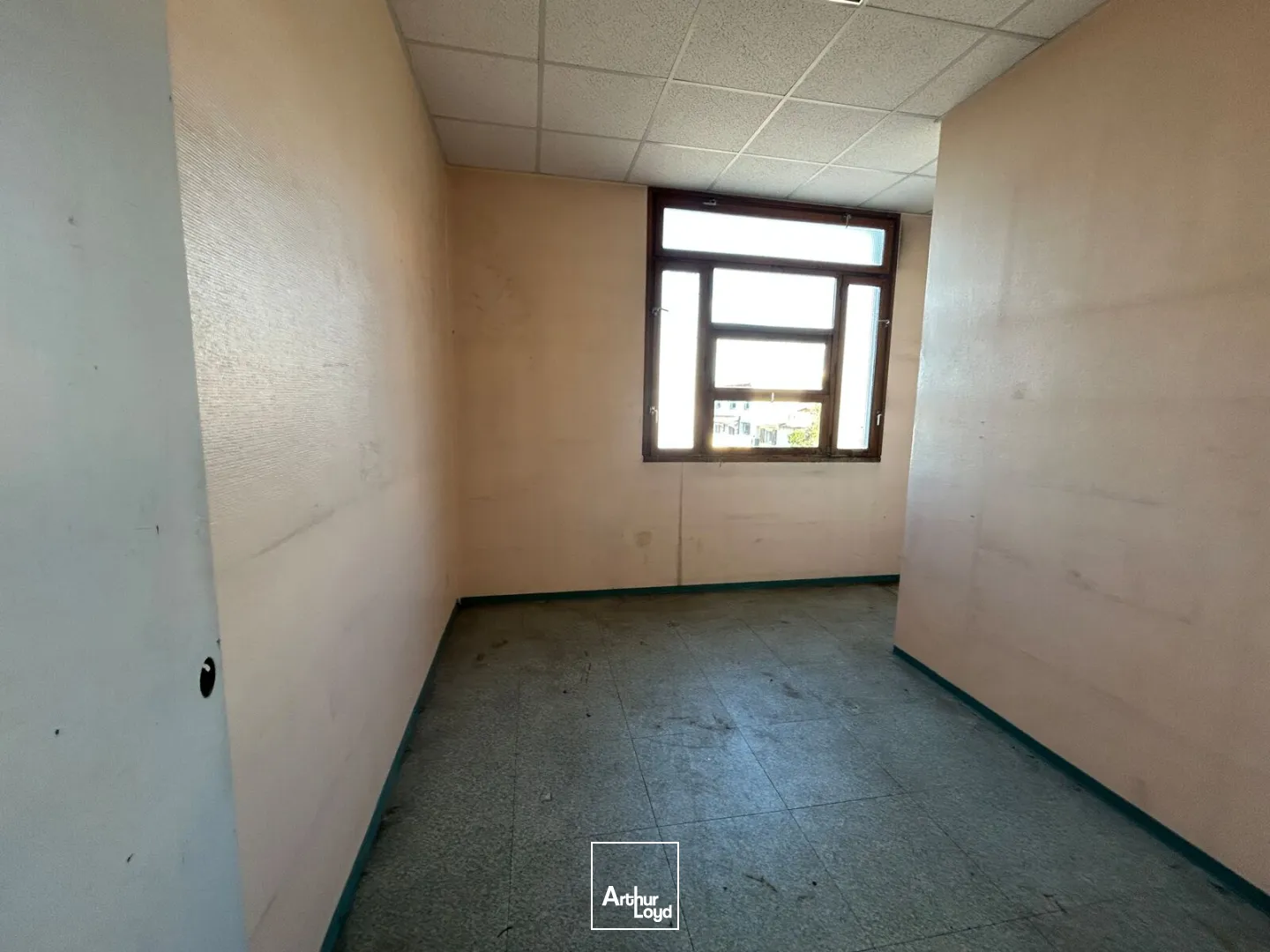 Locaux d'activité & Entrepôts - Location - BEZIERS - 34500 - 542.22-542.22 - 7609846