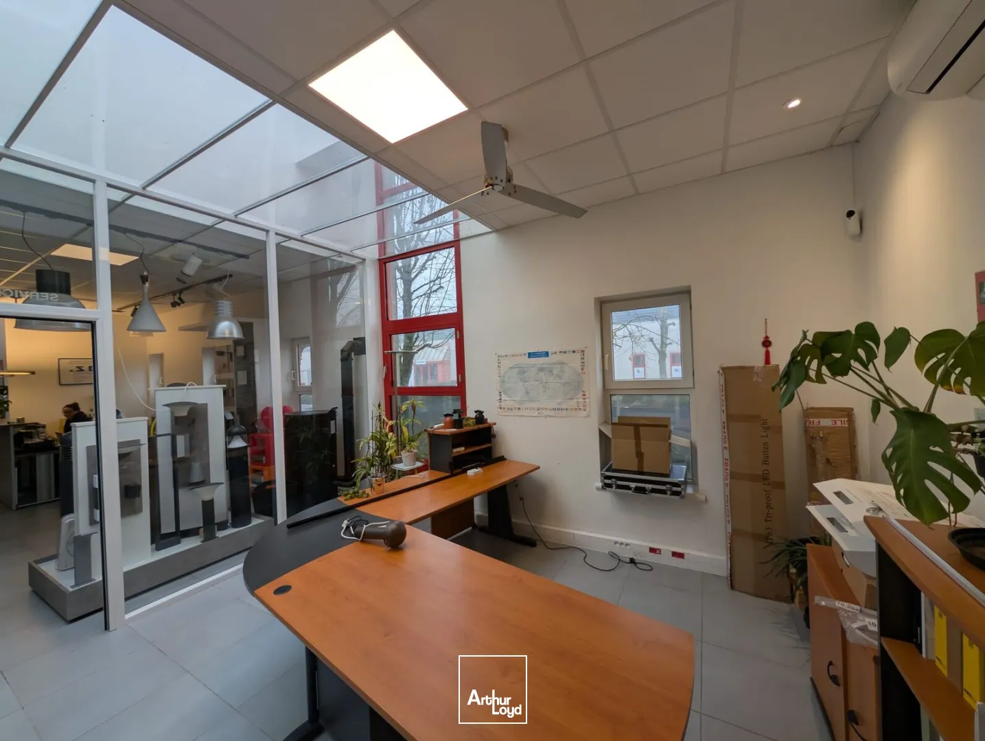 Locaux d'activité & Entrepôts - Vente - CERGY - 95000 - 246-246 - 7609885