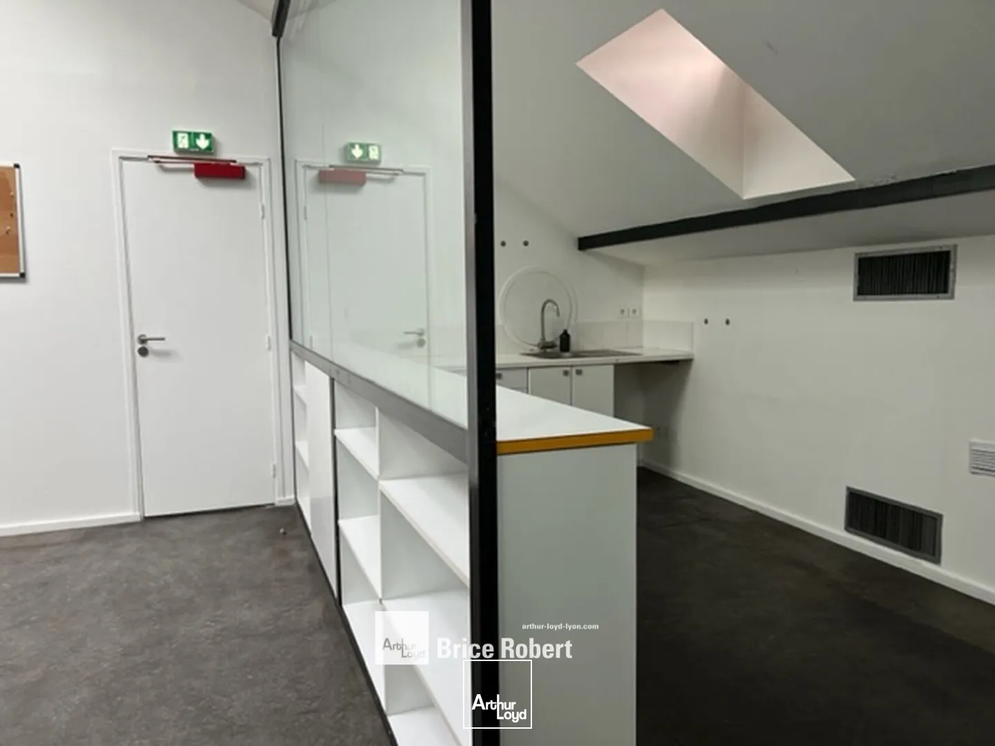 Bureaux - Location - LYON - 69006 - 125-682 - 7610027