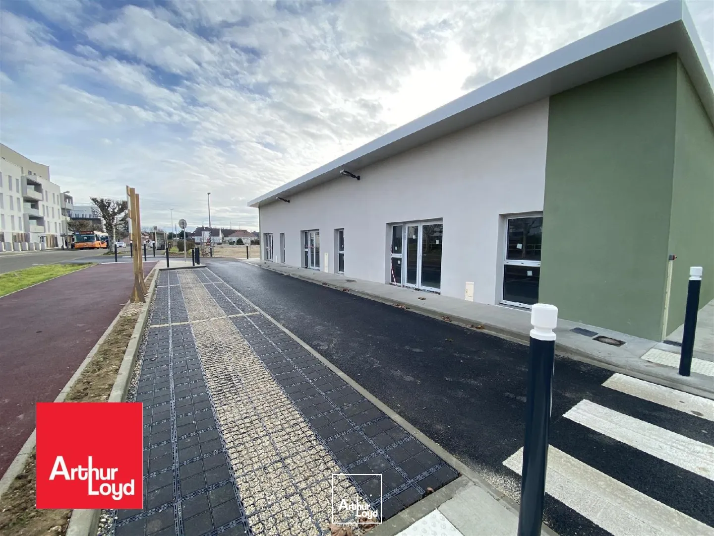 Locaux commerciaux - Vente - LUISANT - 28600 - 284-284 - 7610161