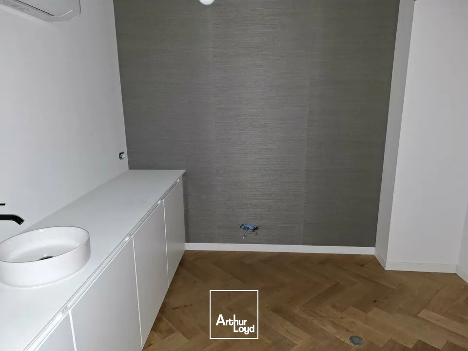 Locaux commerciaux - Location - CLERMONT FERRAND - 63000 - 168-168 - 7610197