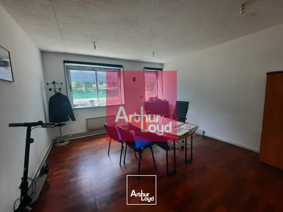 Locaux d'activité & Entrepôts - Vente - RIOM - 63200 - 965-965 - 7610202