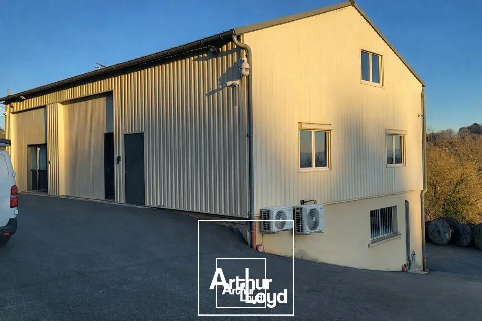 Locaux d'activité & Entrepôts - Location - USSAC - 19270 - 250-250 - 7610235