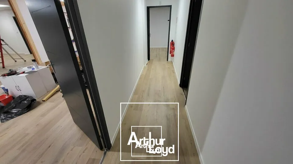 Locaux d'activité & Entrepôts - Location - USSAC - 19270 - 250-250 - 7610240