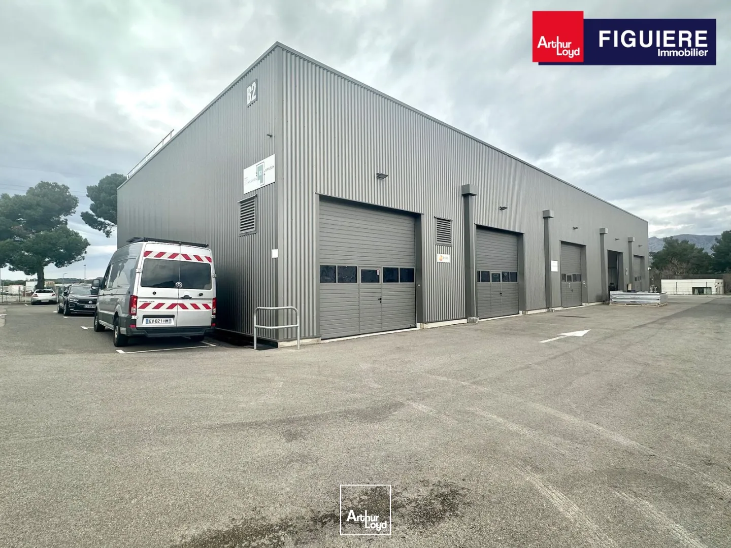 Locaux d'activité & Entrepôts - Location - ROUSSET - 13790 - 213-577 - 7610313