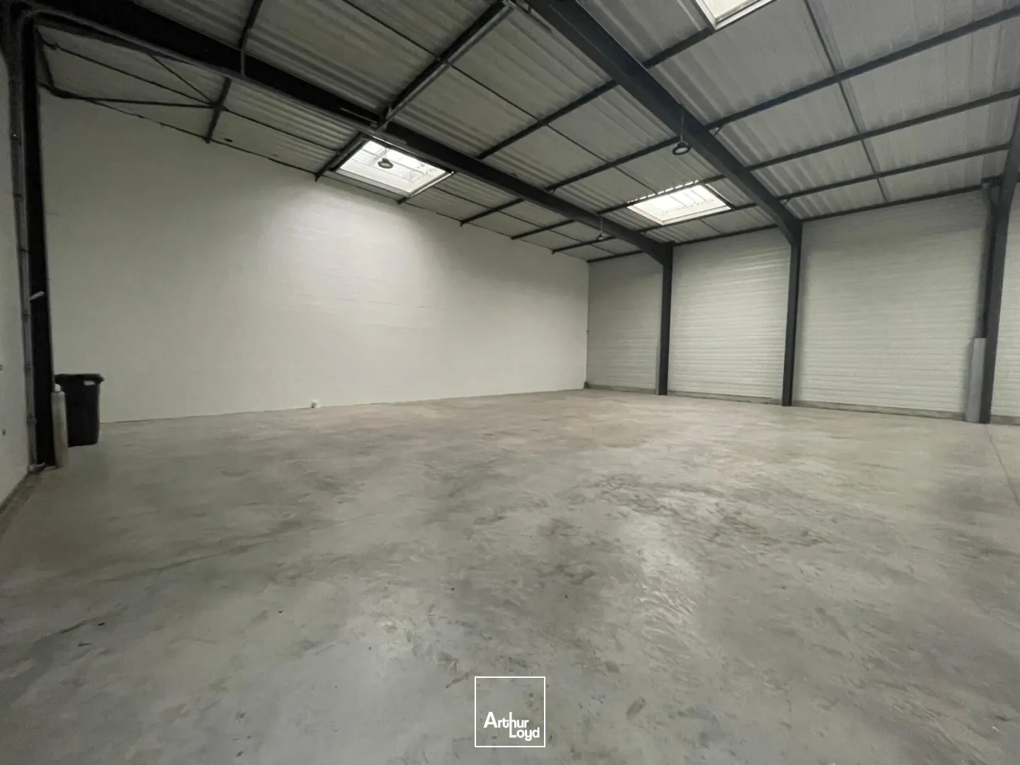 Locaux d'activité & Entrepôts - Location - PLESCOP - 56890 - 256-256 - 7610380