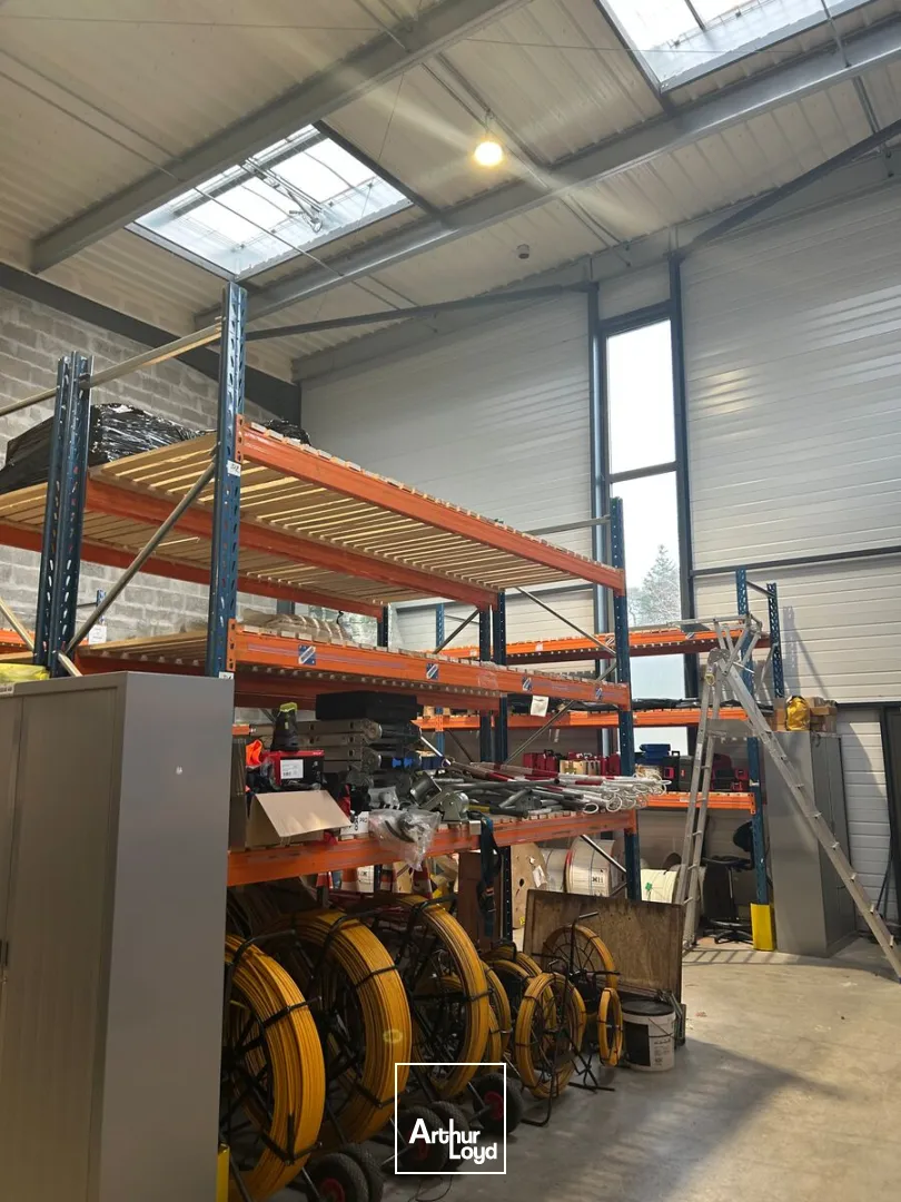 Locaux d'activité & Entrepôts - Location - SAINT ETIENNE DE MONTLUC - 44360 - 315-315 - 7610454