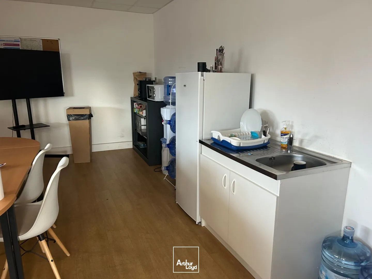 Locaux d'activité & Entrepôts - Location - SAINT ETIENNE DE MONTLUC - 44360 - 315-315 - 7610460