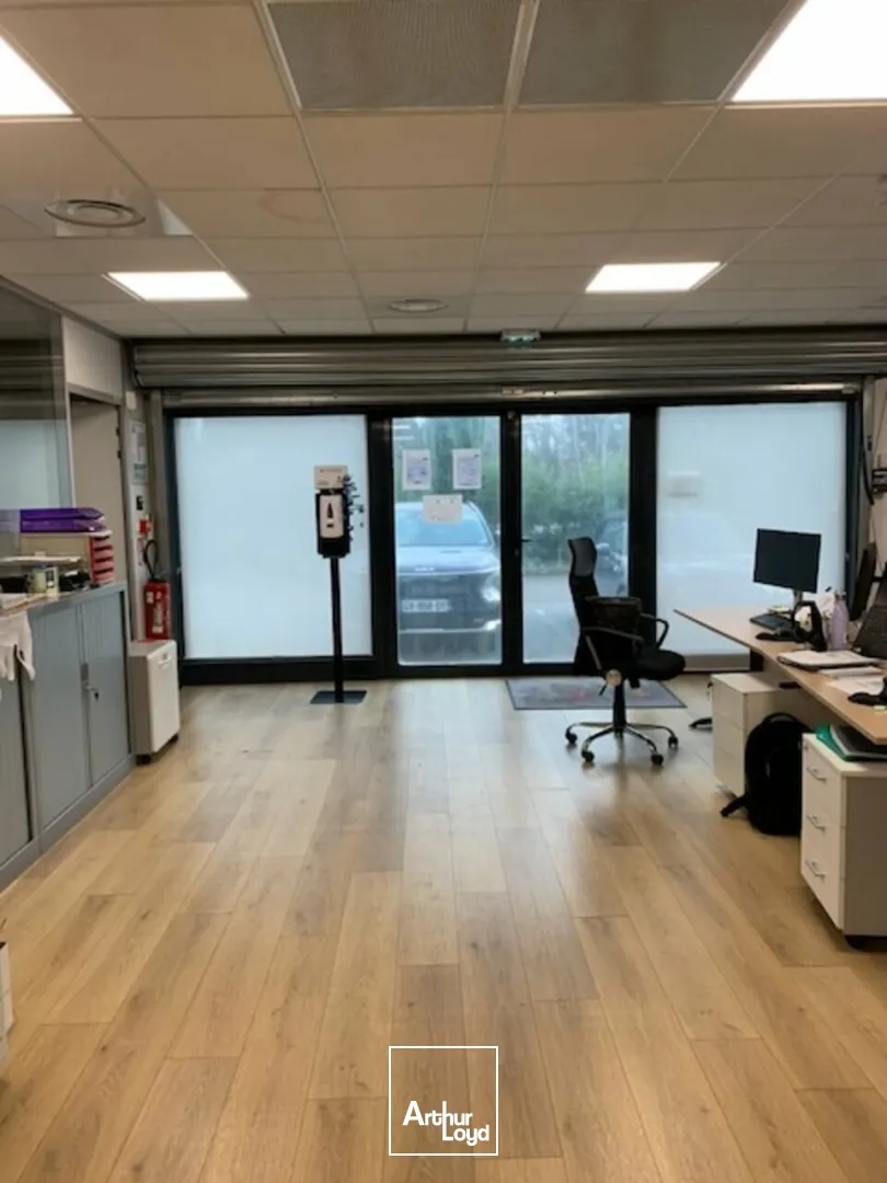 Bureaux - Location - ENTRAIGUES SUR LA SORGUE - 84320 - 280-451 - 7610941