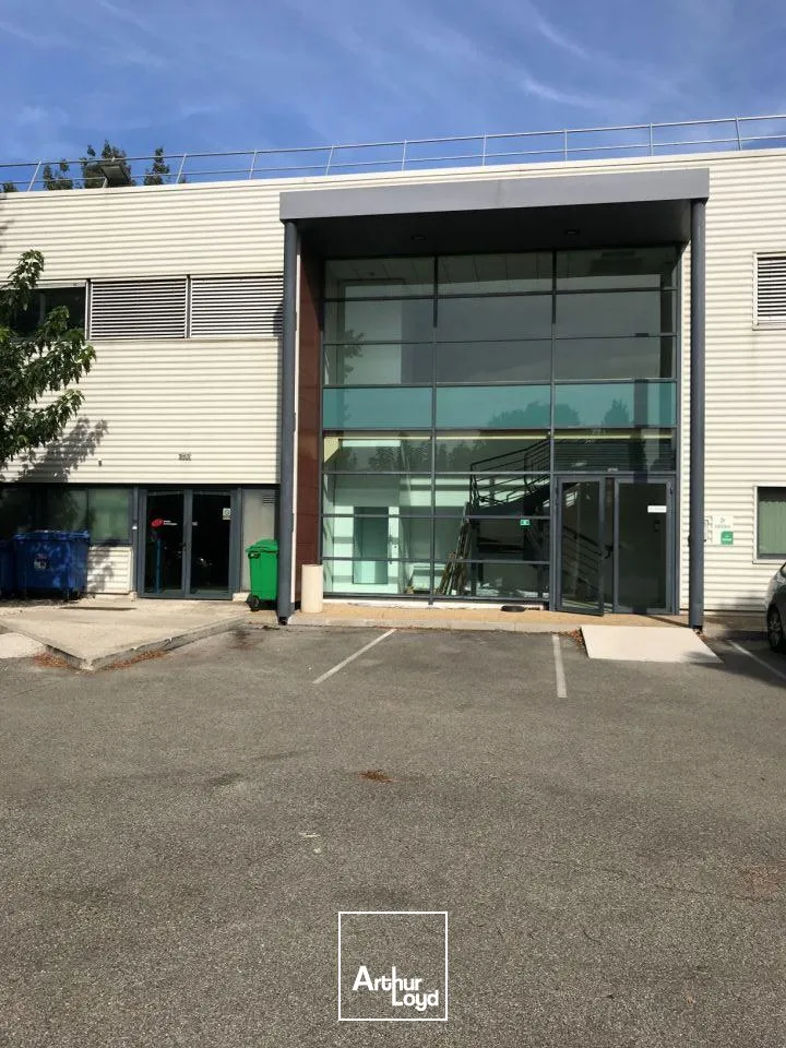 Bureaux - Location - ENTRAIGUES SUR LA SORGUE - 84320 - 280-451 - 7610937