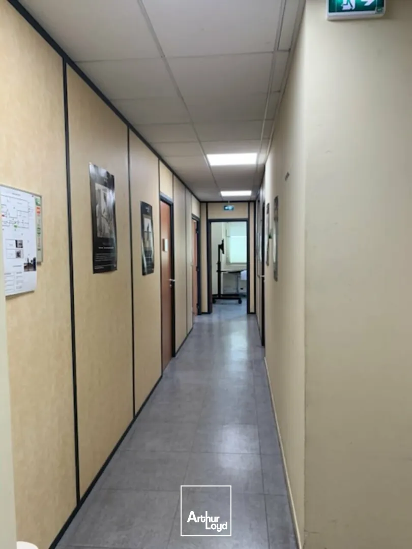 Bureaux - Location - ENTRAIGUES SUR LA SORGUE - 84320 - 464-464 - 7610957