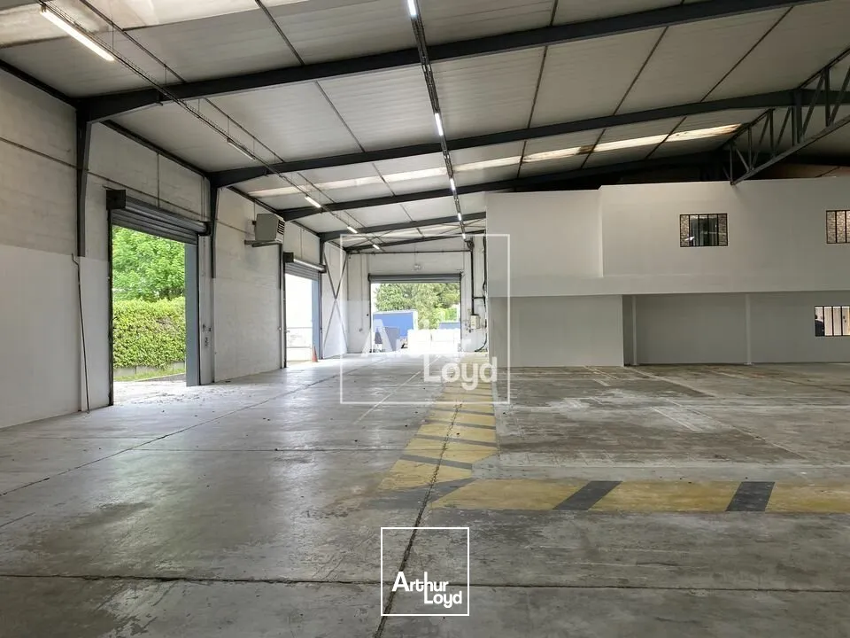 Locaux d'activité & Entrepôts - Vente - MORANGIS - 91420 - 2348-2348 - 7611037