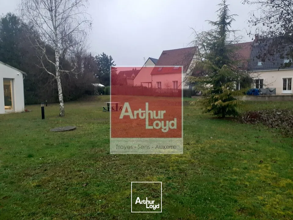 Locaux d'activité & Entrepôts - Location - BRÉVIANDES - 10450 - 904.72-904.72 - 7611110