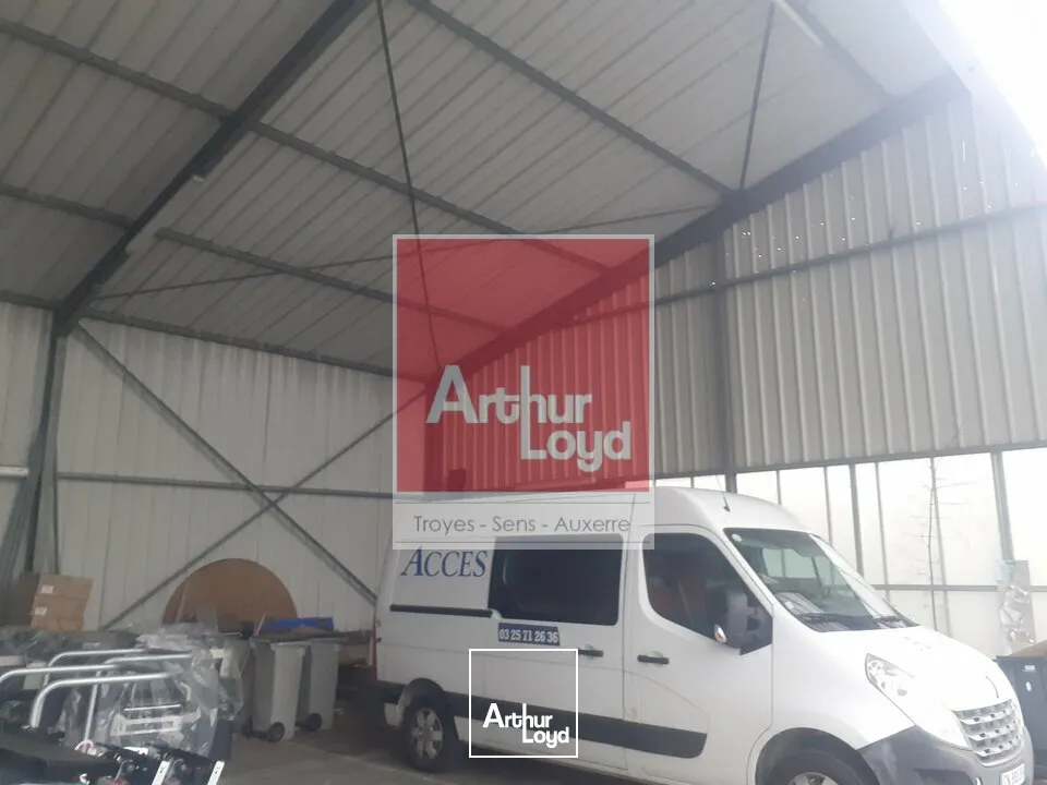 Locaux d'activité & Entrepôts - Location - BRÉVIANDES - 10450 - 904.72-904.72 - 7611106