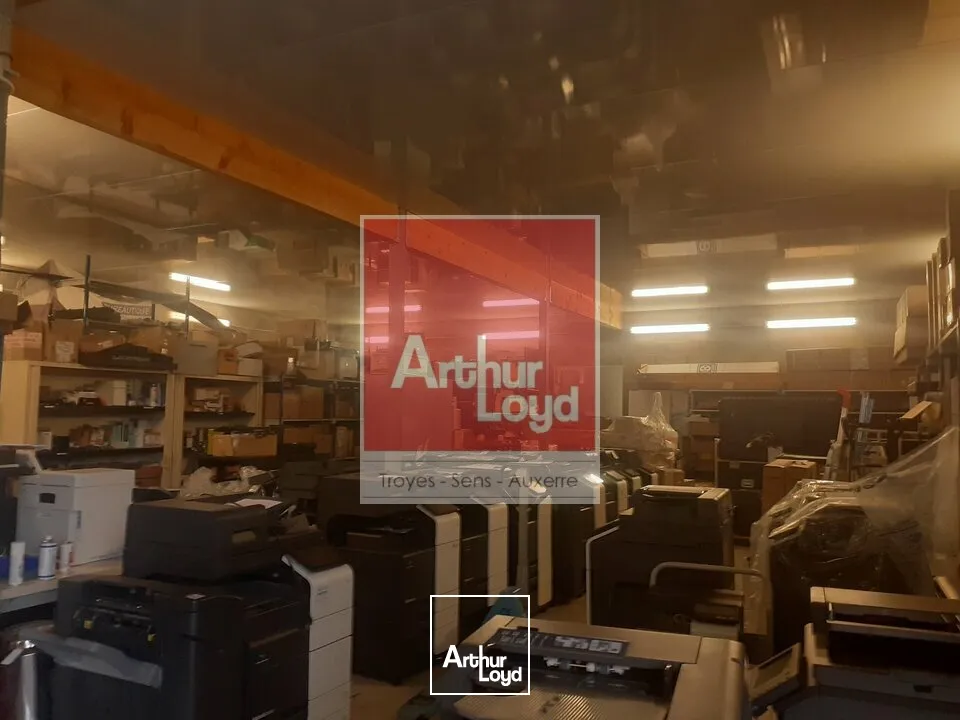 Locaux d'activité & Entrepôts - Location - BRÉVIANDES - 10450 - 904.72-904.72 - 7611107