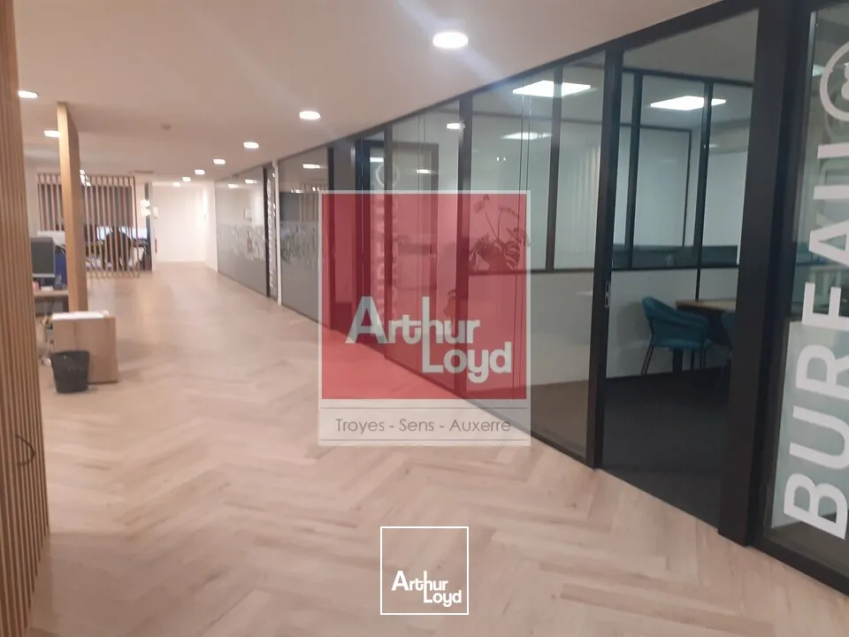 Locaux d'activité & Entrepôts - Location - BRÉVIANDES - 10450 - 904.72-904.72 - 7611102