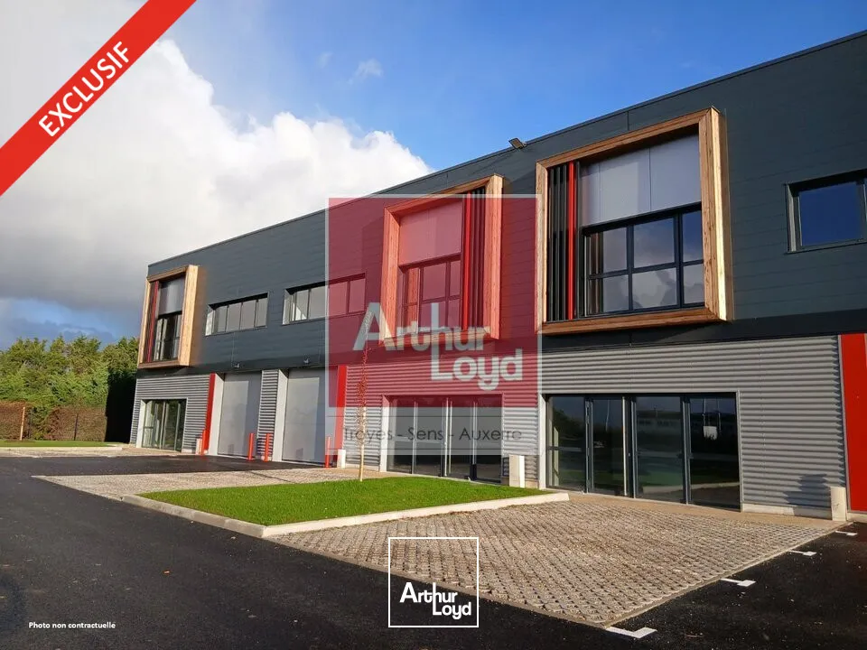 Locaux d'activité & Entrepôts - Location - LAVAU - 10150 - 149-149 - 7611119