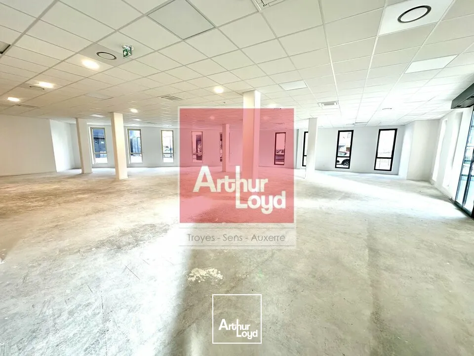 Bureaux - Location - TROYES - 10000 - 694-694 - 7611114
